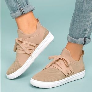 Steve Madden Pink Lancer Sneaker